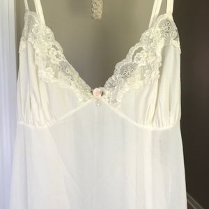 NWT California Dynasty White wedding lingerie
